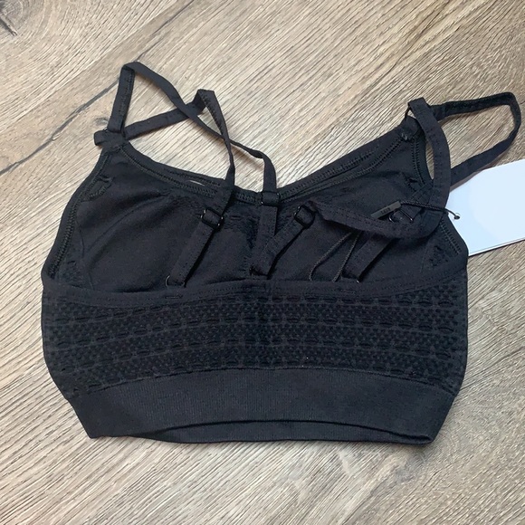 Gymshark Black Dry Wick Sports Bra. Size XS - Picture 3 of 8